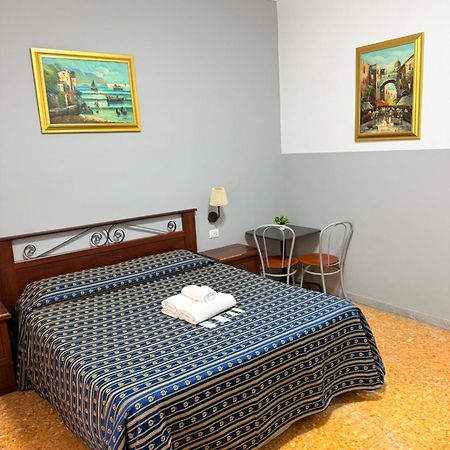 Vertex Suite Rome Buitenkant foto