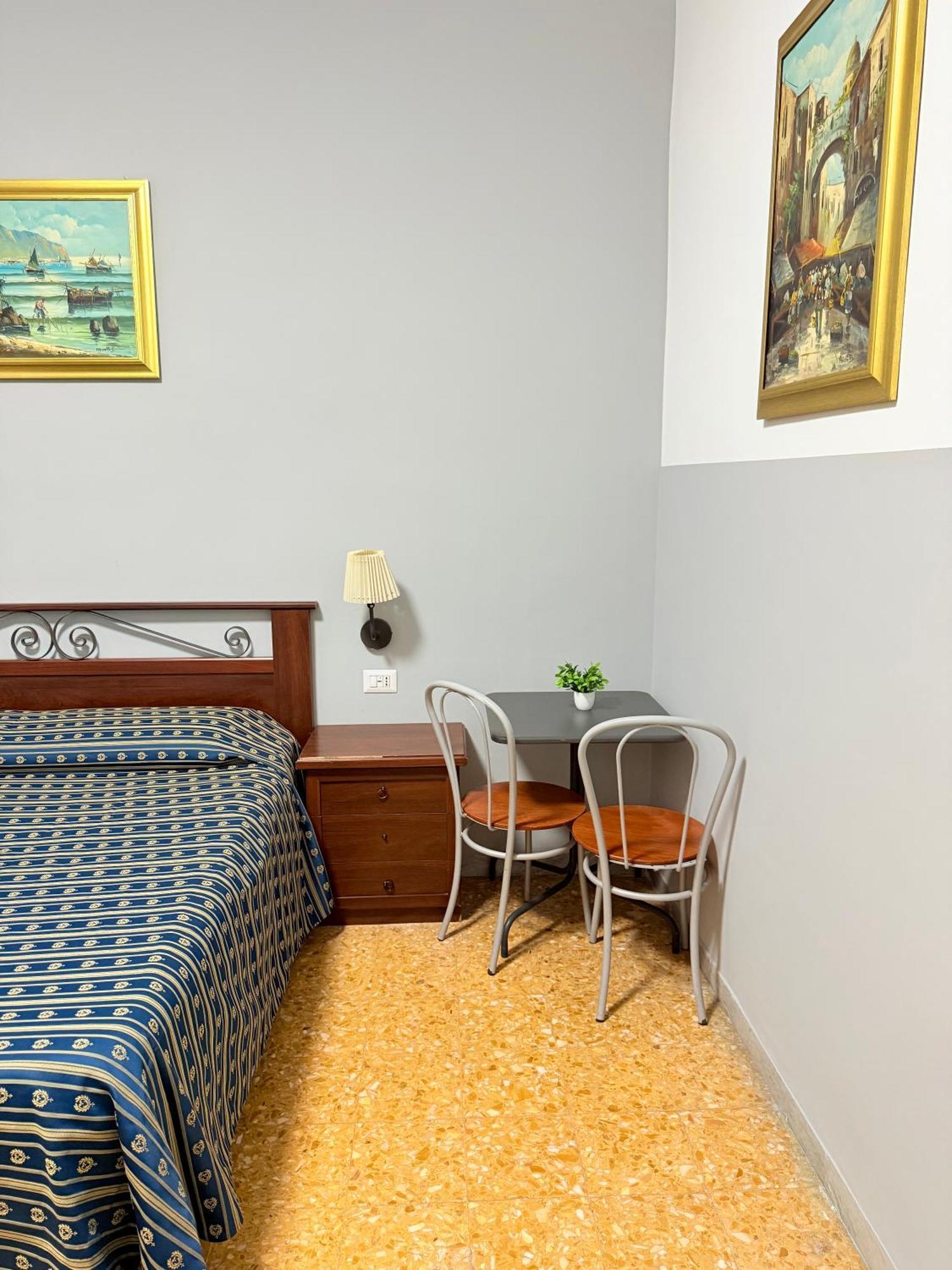 Vertex Suite Rome Buitenkant foto