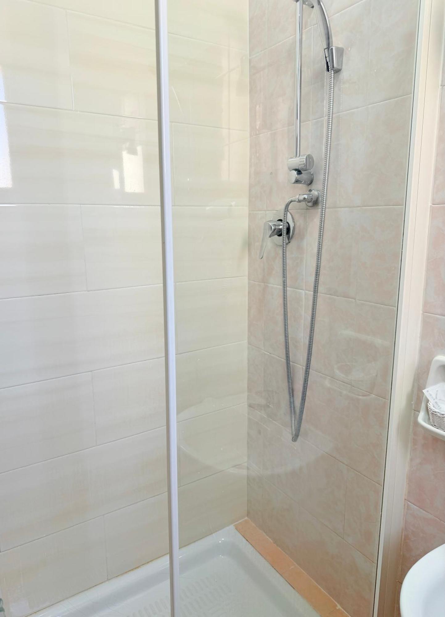 Vertex Suite Rome Buitenkant foto